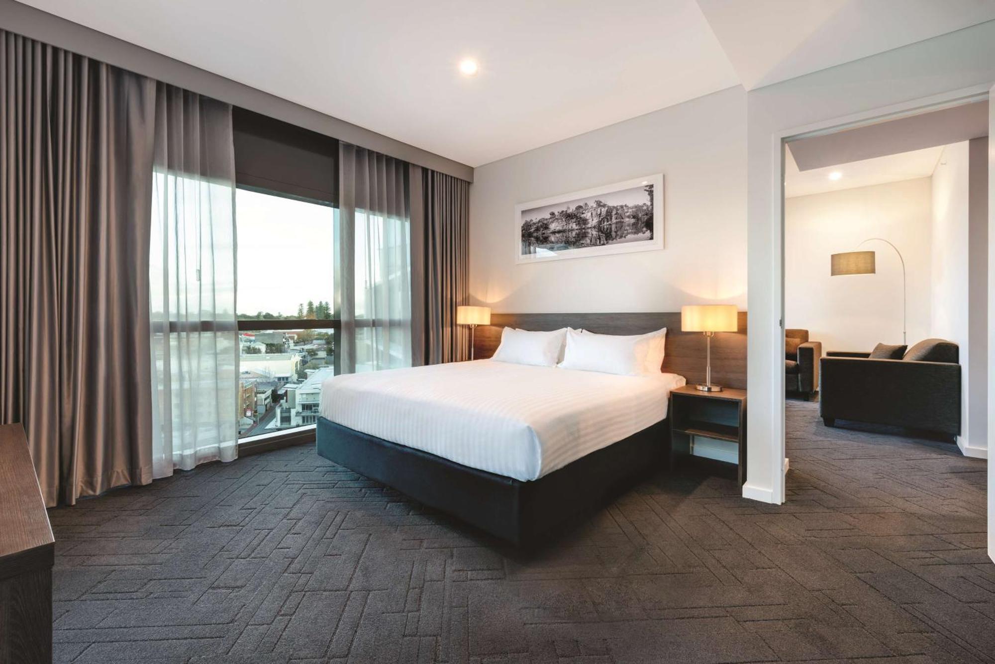 Vibe Hotel Subiaco 퍼스 외부 사진